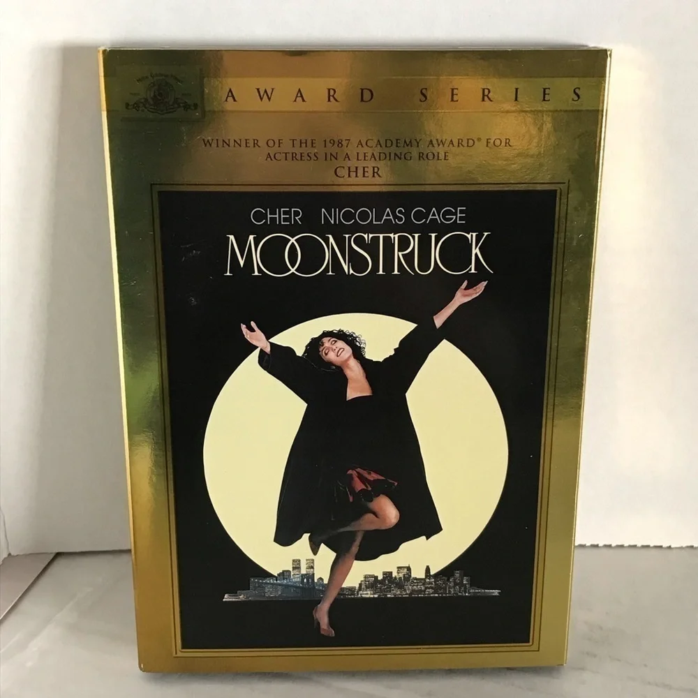 Moonstruck DVD - Deluxe Edition - Award Series